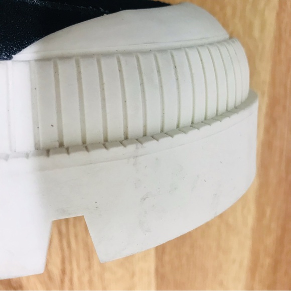 GIANNI BINI Black Leather Platform Ankle Boot Bootie Lug Sole Sneaker Size 7 New - Picture 11 of 15